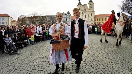 Márton napja az újbor megkóstolásának időszaka is, ilyenkor gyakran rendeznek borfesztiválokat.