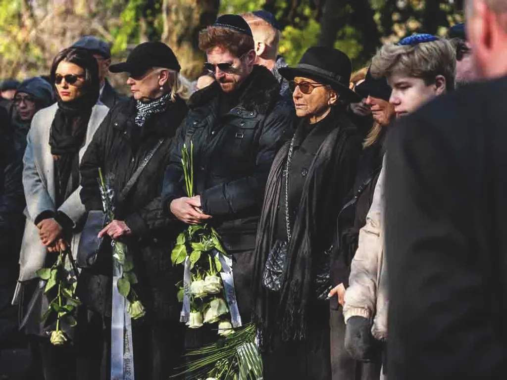 Hadas Krisztina, Hadas Kriszta, magyar újságíró és szerkesztő,  HadasKriszta, temetés,  temető, HadasKrisztatemetés, 2024.11.10., Budapest, Kozma utcai izraelita temető, 