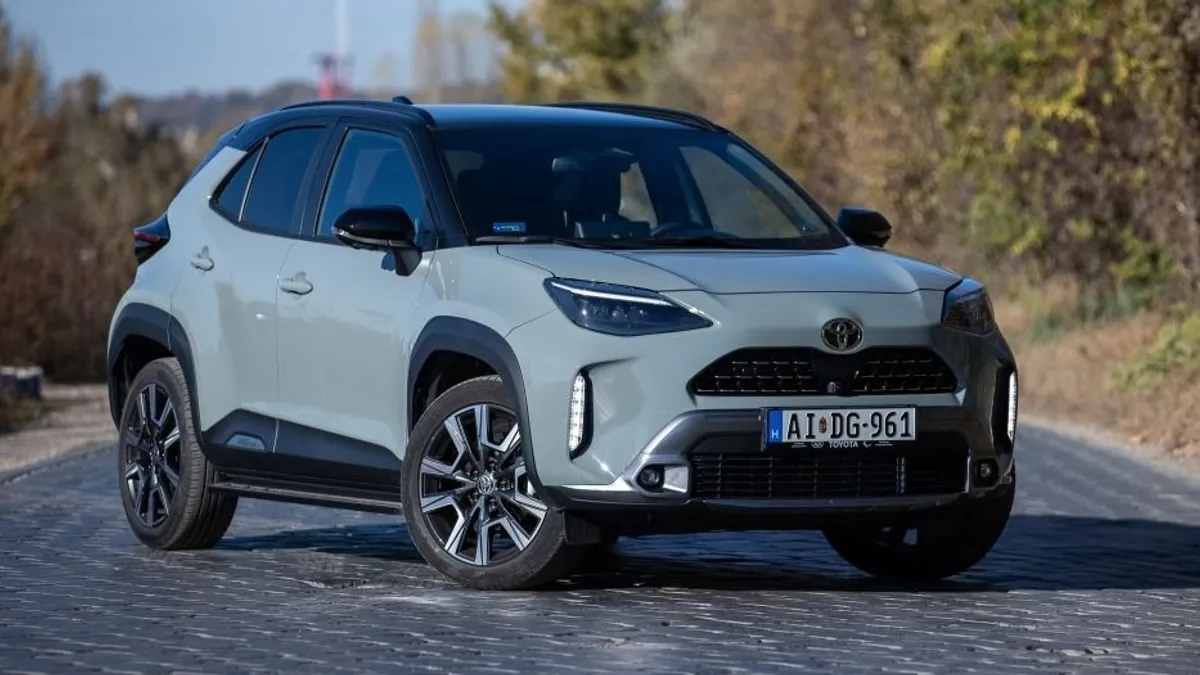 Van benne ráció - Toyota Yaris Cross Hybrid teszt (2024)