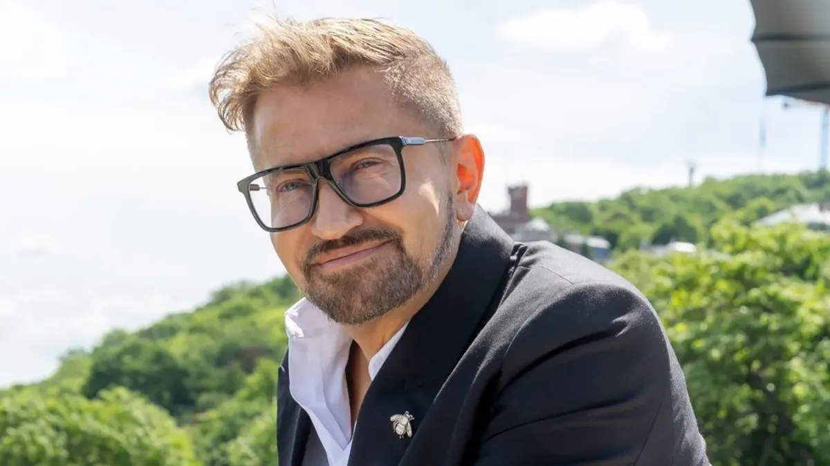 Ezt nézi meg először egy nőn a milliárdos Jákob Zoltán