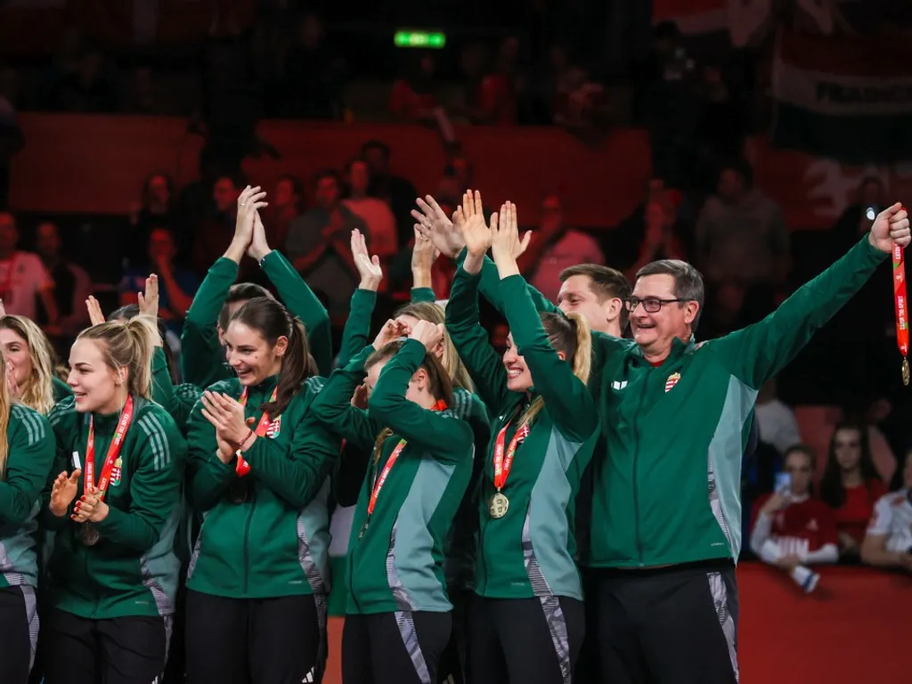 NőikéziEB2024, 2024-es női kézilabda-Európa-bajnokság, 2024esnőikézilabdaEurópabajnokság, Franciaország - Magyarország, bronzmérkőzés, bronz, Wiener Stadthalle, Bécs, 2024.12.15.