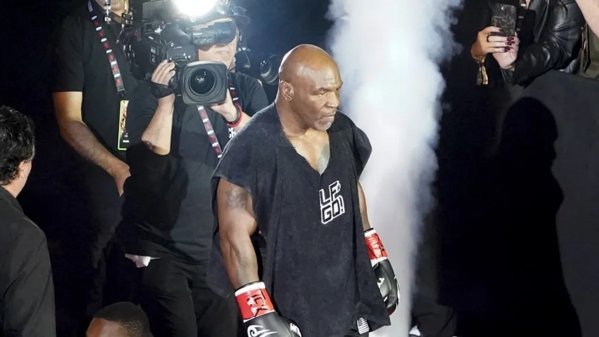 Hihetetlen videón látható, ahogy Mike Tyson egy tigrissel harcol - videó