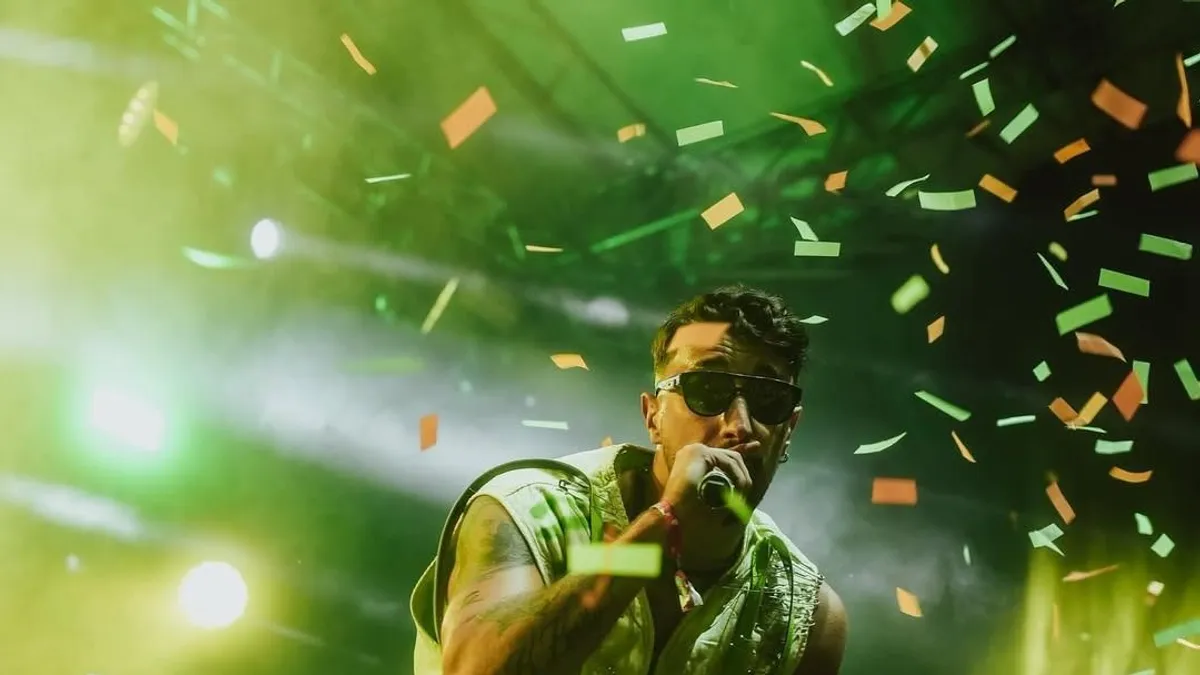 Folytatódik a koncertjét félbehagyó magyar rapper botránya