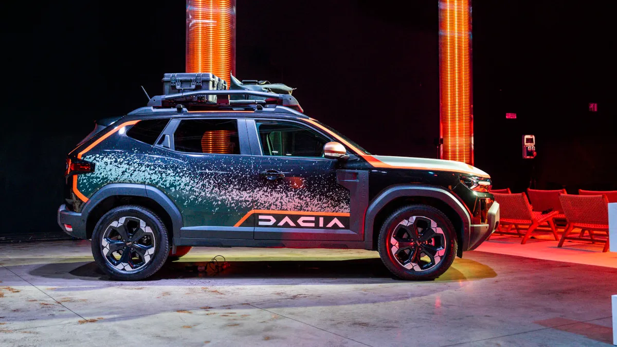 A Dakarról álmodik a Dacia Duster