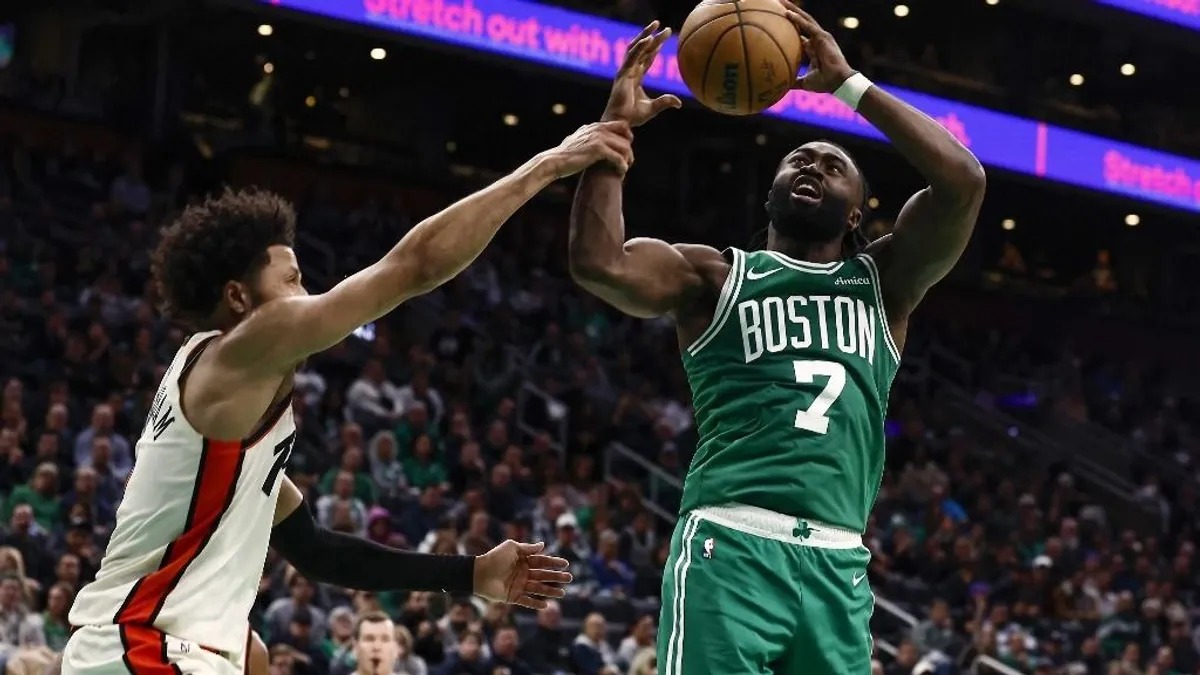 Megbüntették az NBA-sztárt a torokelvágós ünneplése miatt