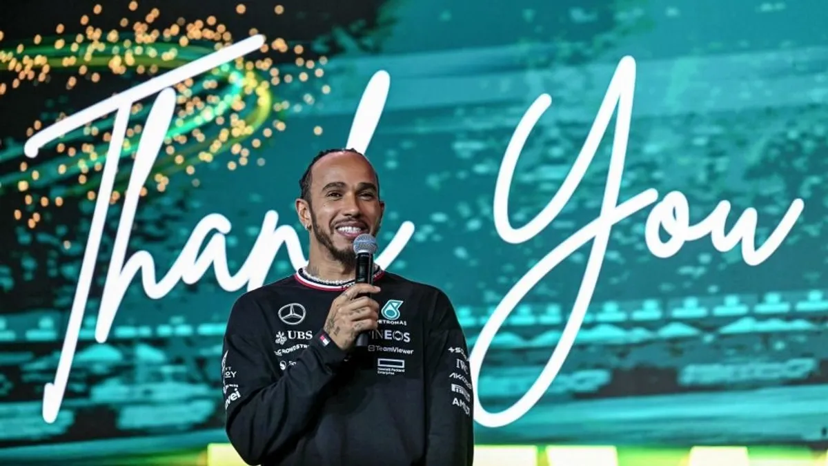 Hiába a hét világbajnoki cím, Hamilton nyomába sem érhet Schumachernek
