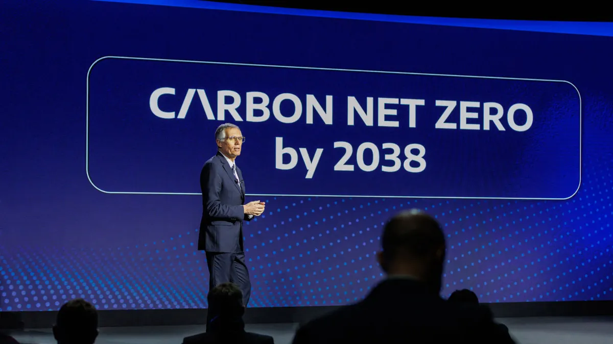 Lemondott a Stellantis vezetéséről Carlos Tavares, nem tölti ki 2026-ig szóló szerződését