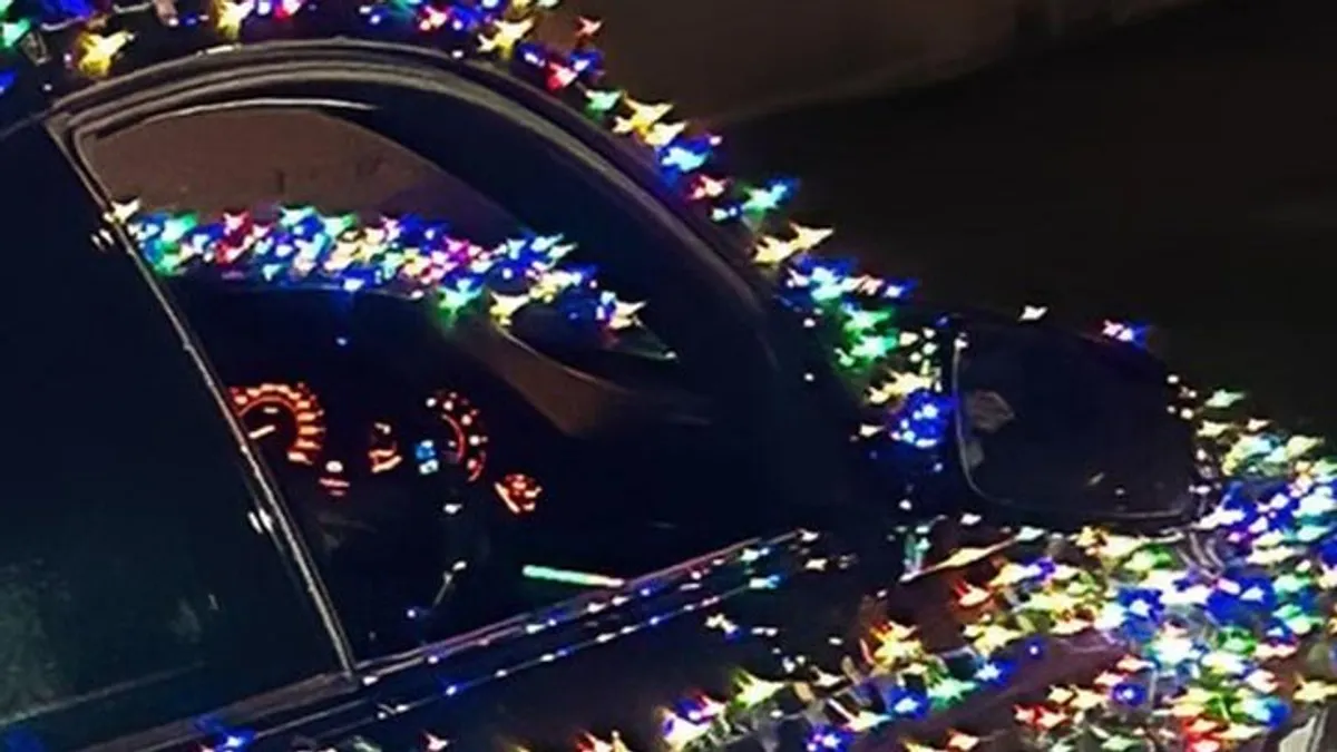 A rendőrök is alig akarták elhinni, mit művelt egy sofőr a BMW-jével karácsony előtt - fotó