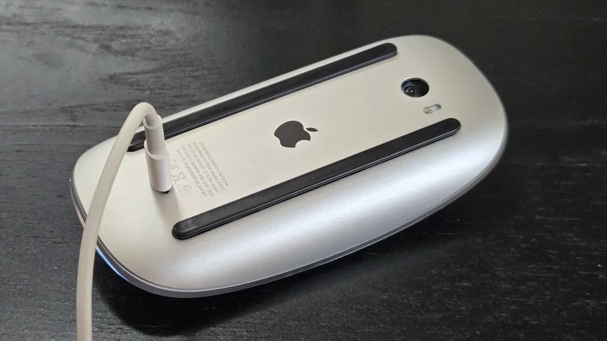 Új Apple Magic Mouse érkezhet normális töltővel