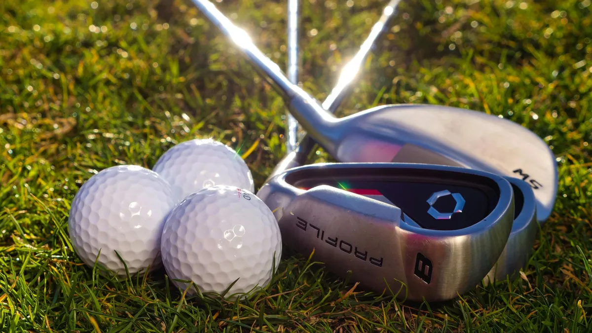 A Rász el-Haima-i golfbajnokságra készül a nagy négyes