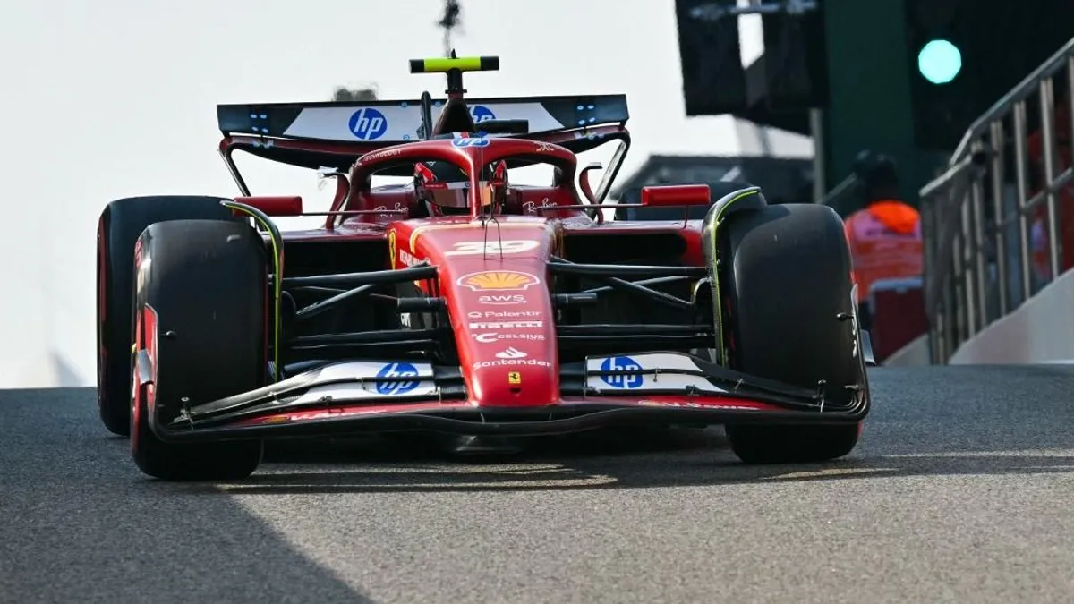 Leclerc drámájával kezdődött a Forma-1-es Abu-Dzabi Nagydíj