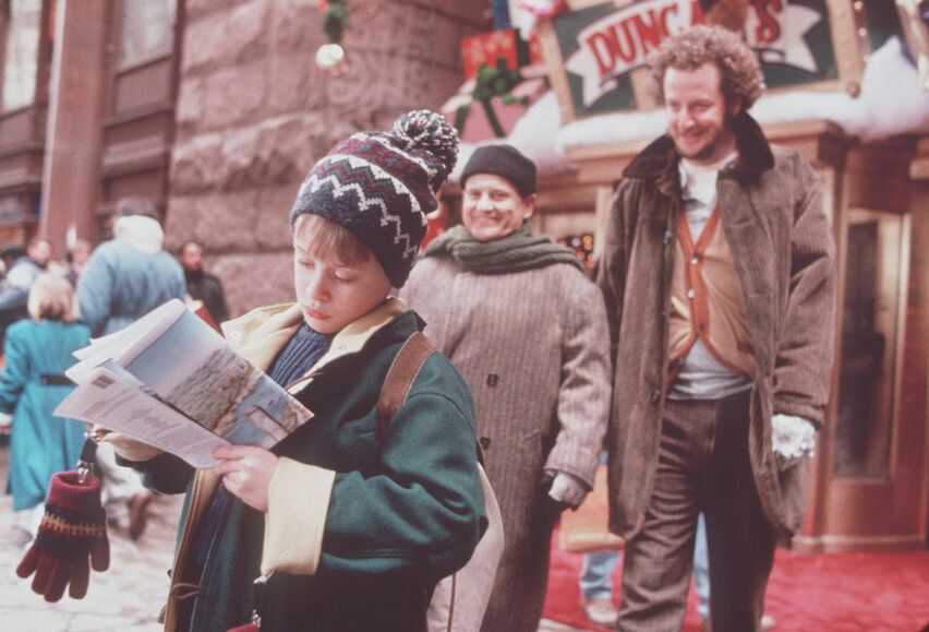 karácsonyi filmek 'Home Alone 2: Lost in New York' by Chris Columbus, USA, 1992.Reszkessetek, betörők! 2