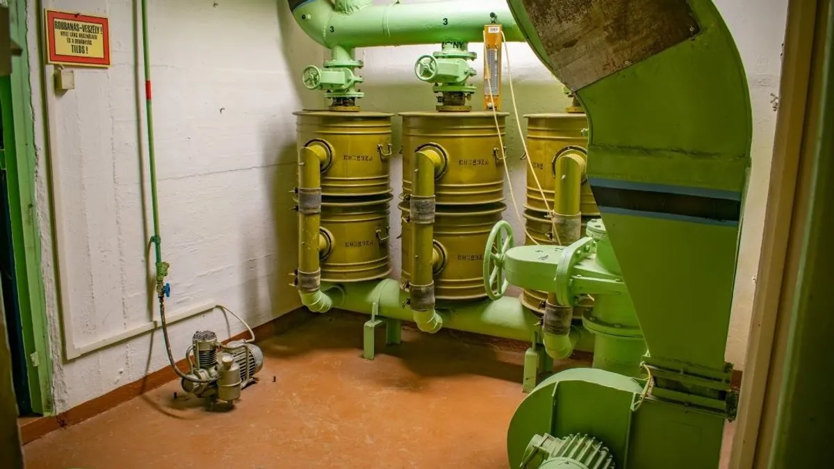 Félelmetes föld alatti bunkerre bukkantak Budapesten