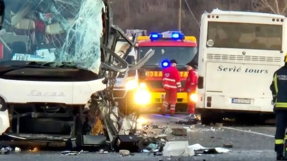 Súlyos buszbaleset történt Szerbiában, ketten meghaltak