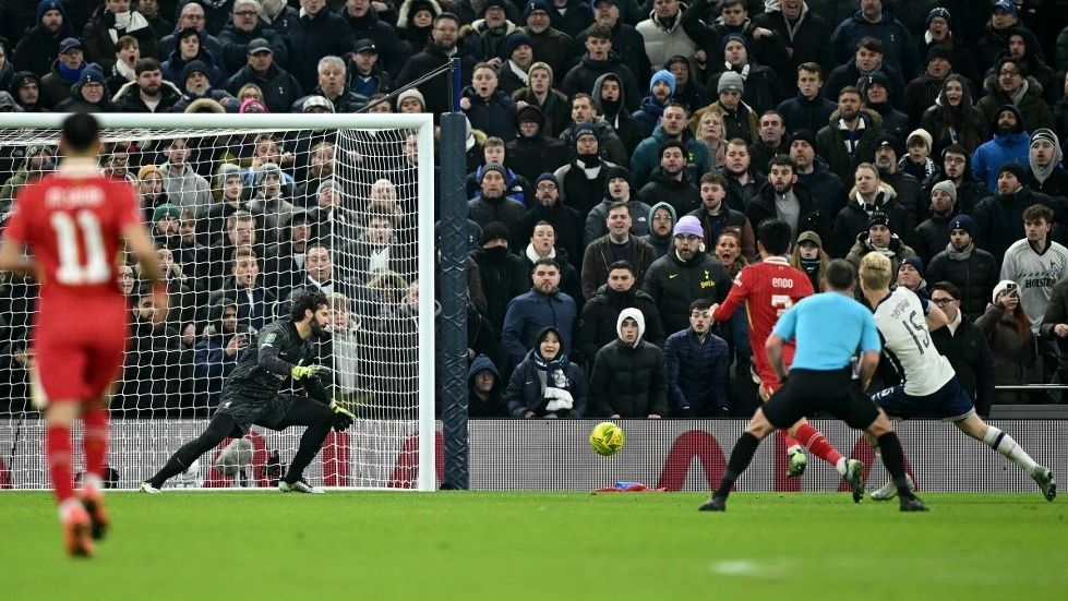 Liverpool, Tottenham, Lucas Bergvall, angol Ligakupa