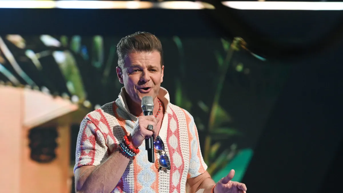 Egy időre búcsúzik a színháztól Kamarás Iván