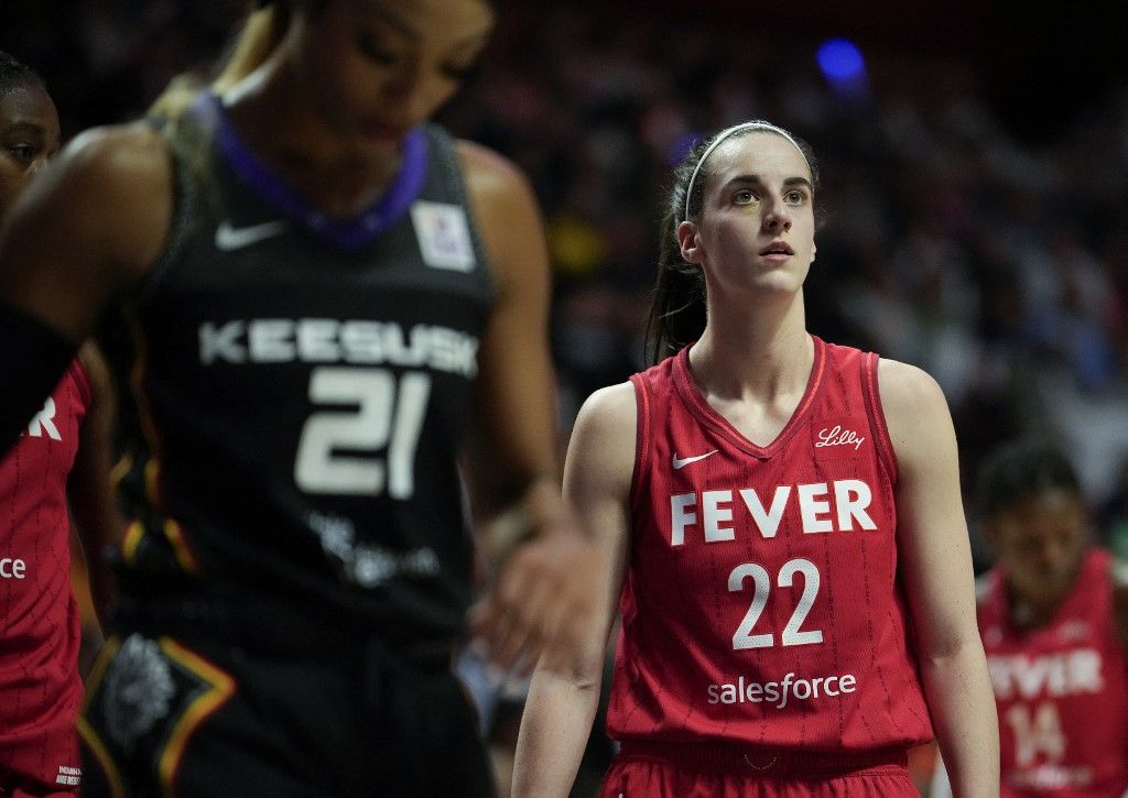Indiana Fever v Connecticut Sun - Game Two, Caitlin Clark
