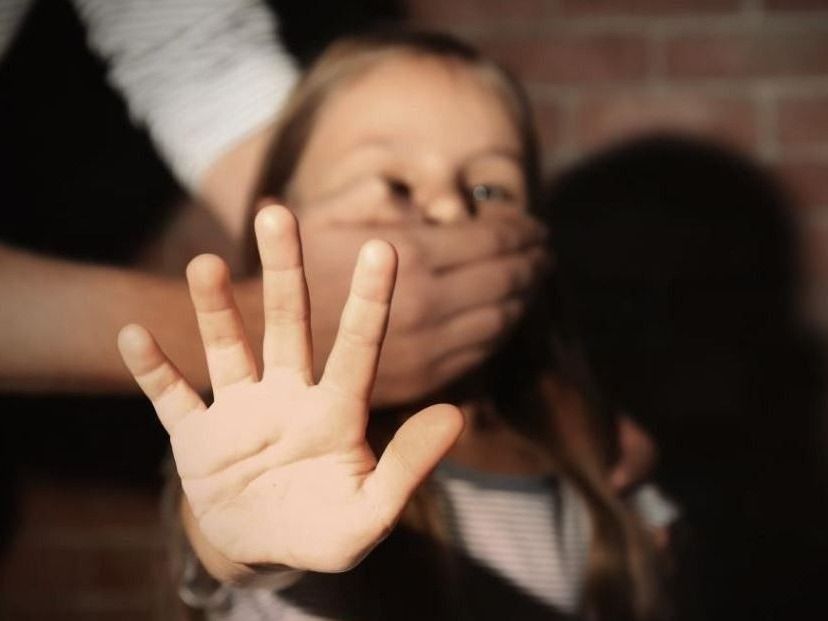pedofil, pedofilügy, bántalmazás, pedofil, bűncselekmény