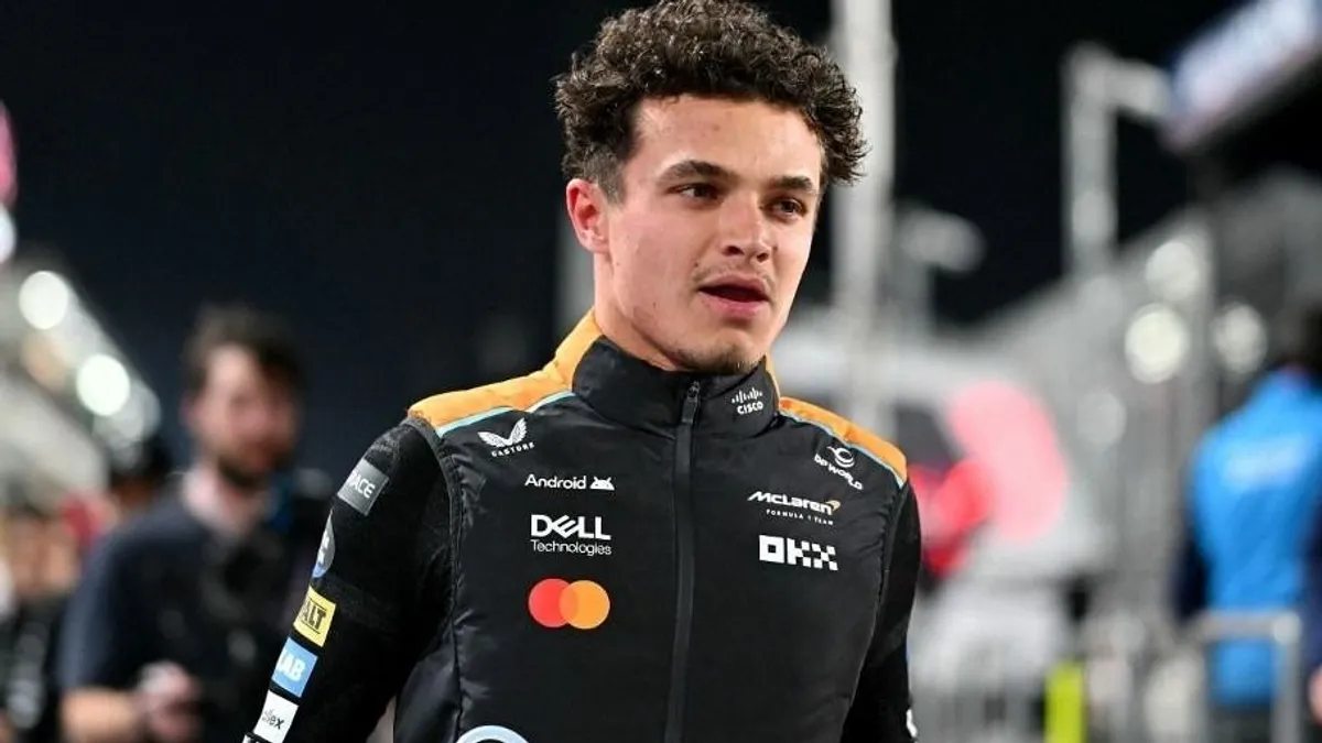 Lando Norris Ferrariját csúnyán összetörték - videó