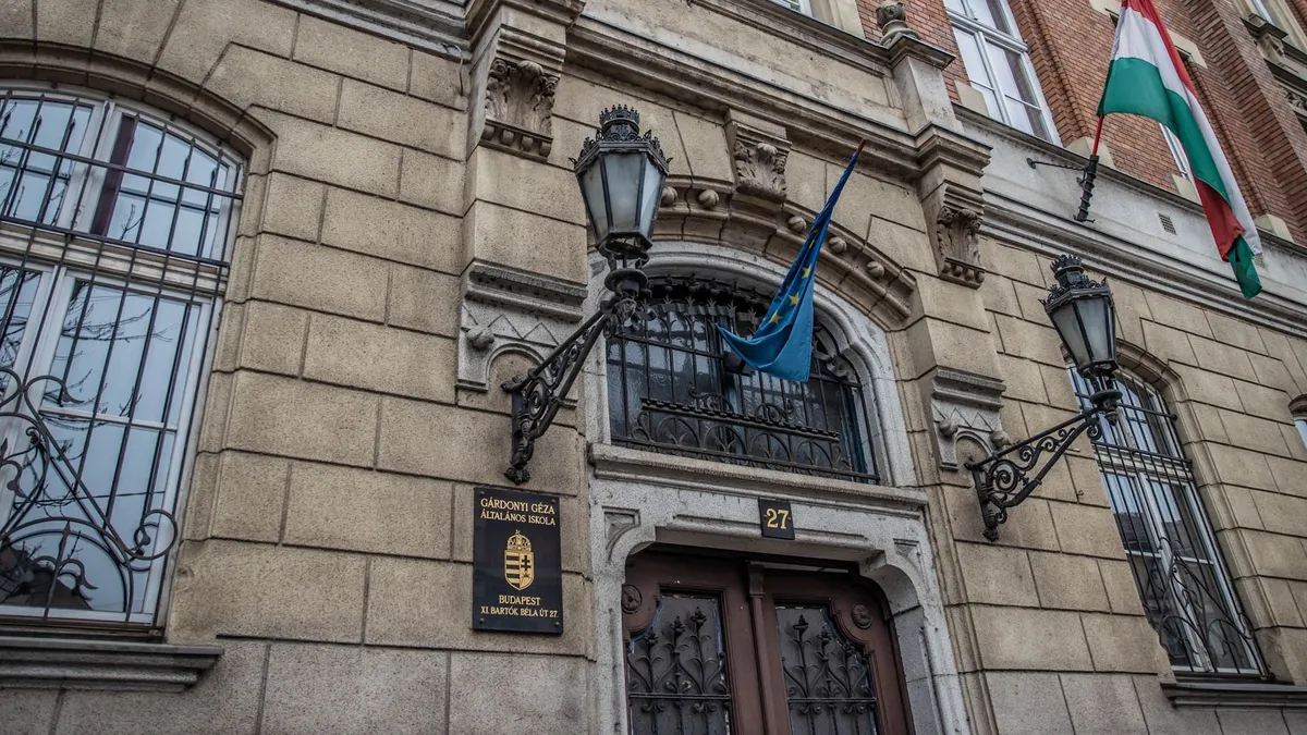 A bombariadók mögött külföldi beavatkozási szándék is állhat?