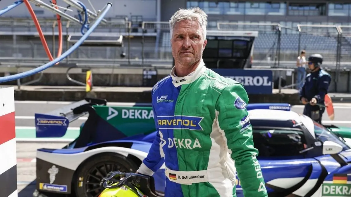 Szakácsnak küldte volna az apja Michael Schumacher öccsét