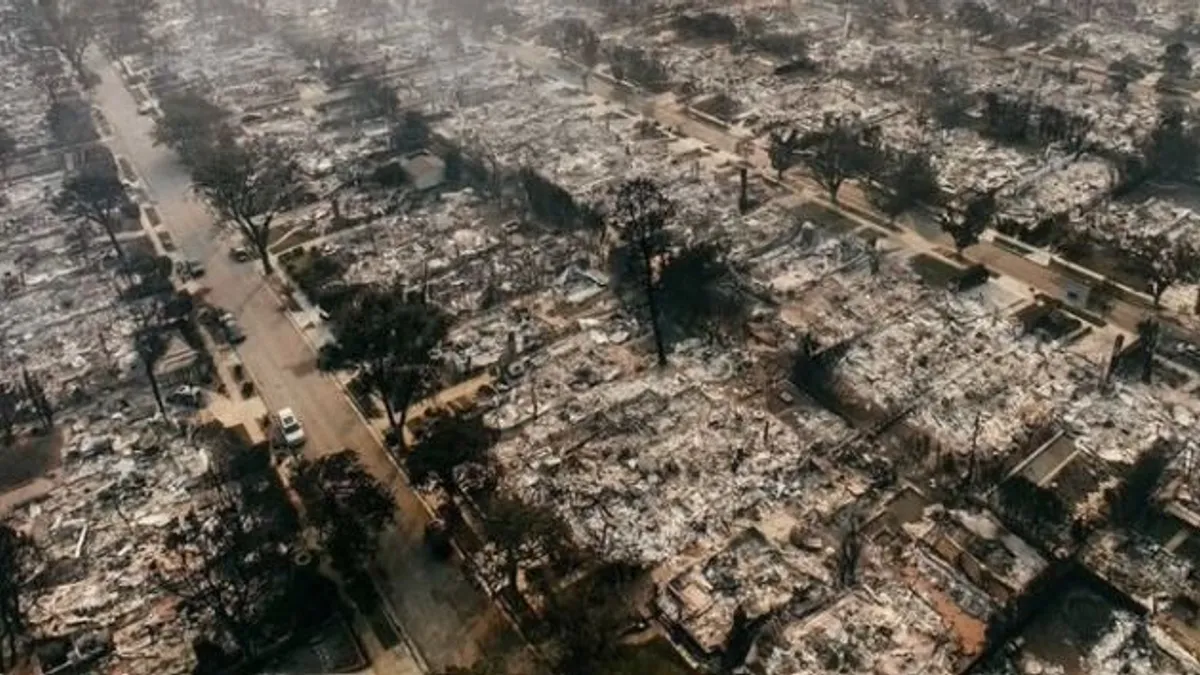 Drámai videók és felvételek a Los Angeles-i tűzvészről