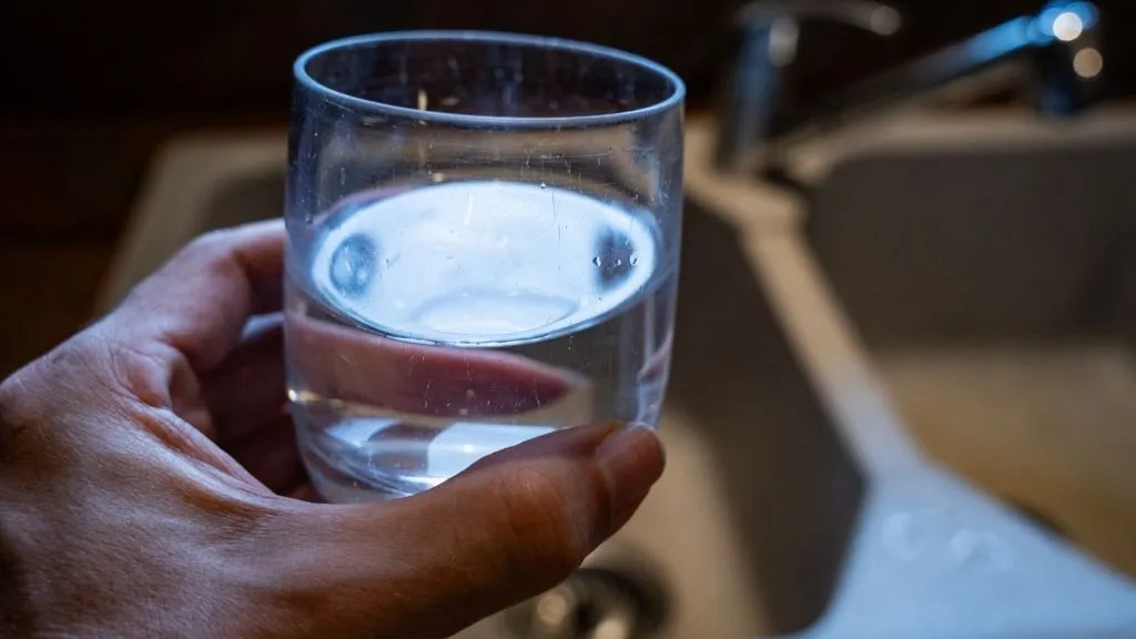 víz A vízivásnak számos jótékony hatása van