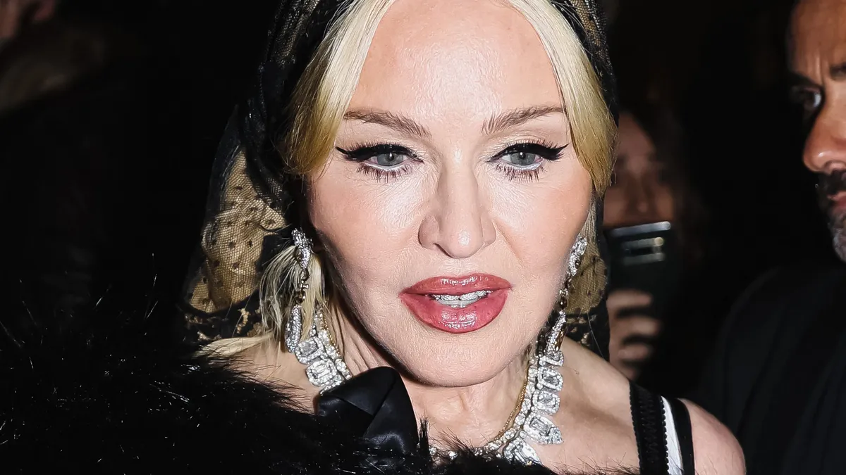 Elton John vérig sértette Madonnát, évtizedek feszültsége után most találkoztak