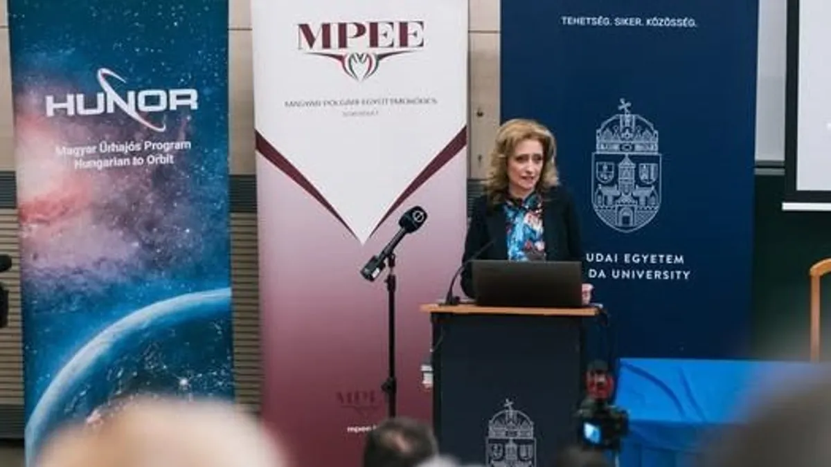 Magyarország képes űrhajós-válogatásra és -kiképzésre