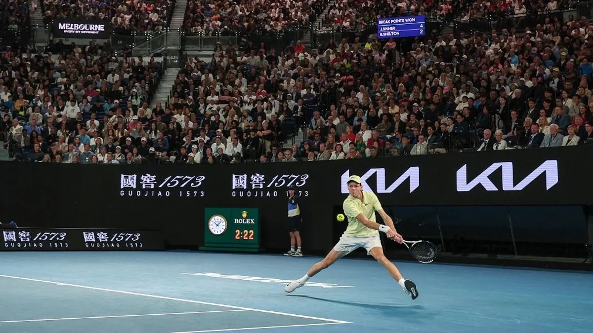 A címvédő lesz Zverev ellenfele az Australian Open döntőjében