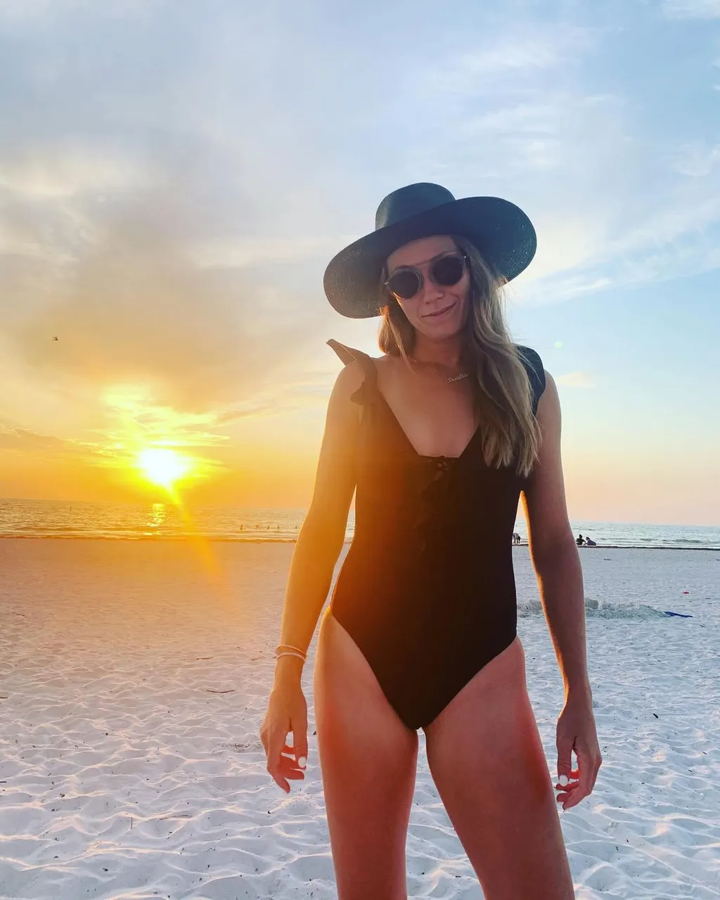 Danielle Collins, fenékcsapkodó