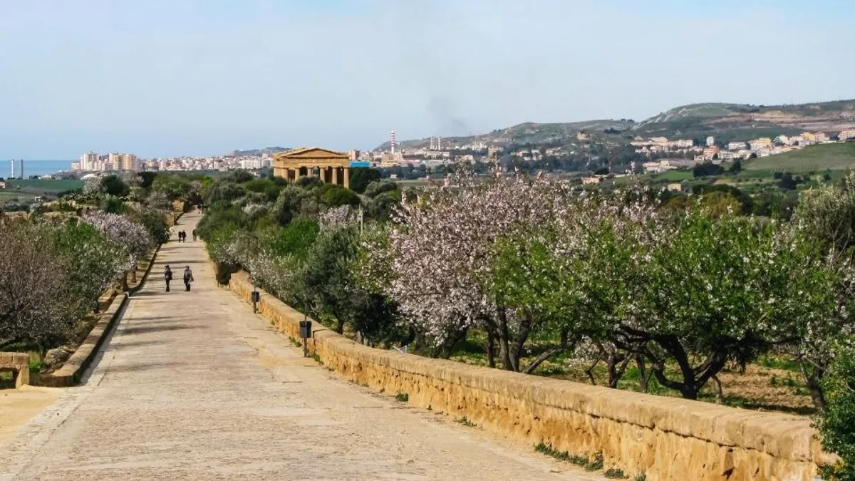 Azzal menekülhet meg az olasz város, ha nem fogad több turistát