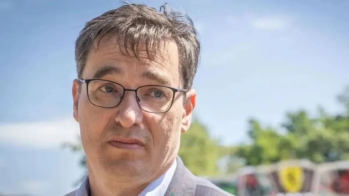 Adókedvezmény és családtámogatások a kormánytól, adó- és díjemelések a baloldali városvezetéstől Budapesten