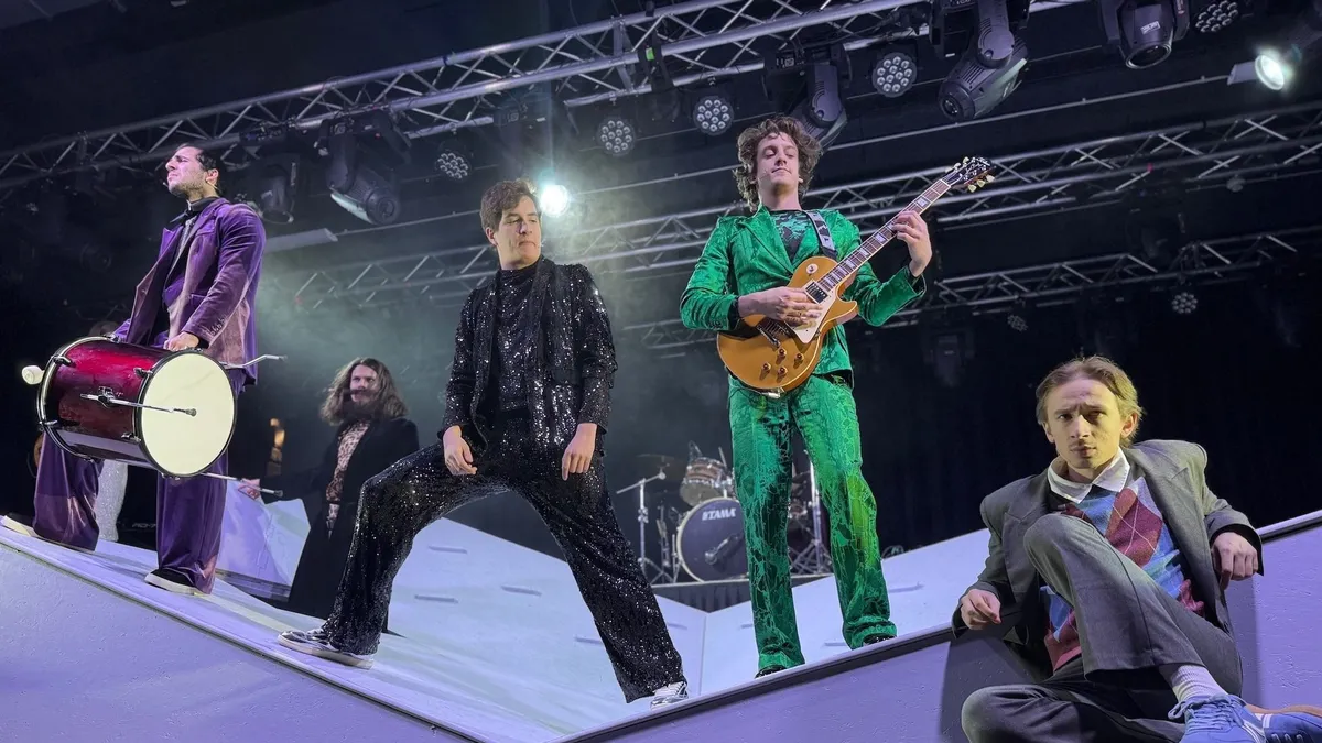 Ismétel az Akváriumban a Hamlet