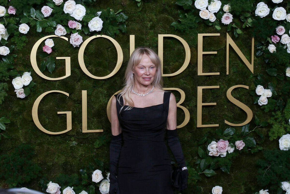 Pamela Anderson. Golden Globe. 2025.