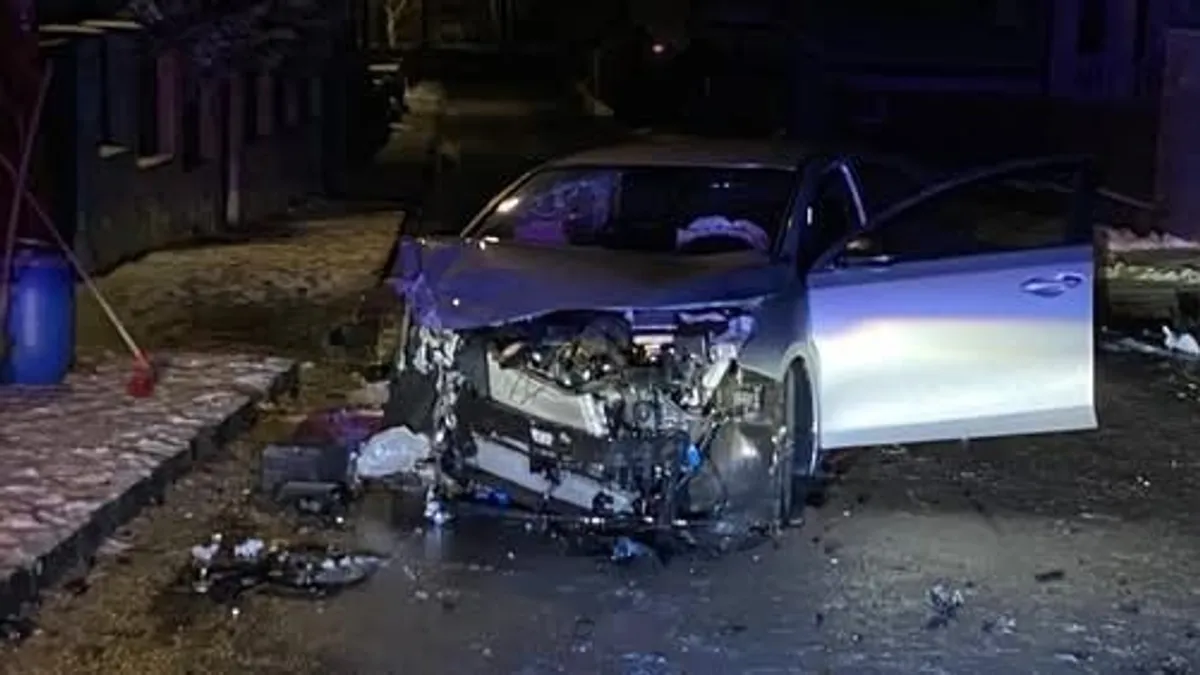Betonkerítésnek csapódott egy bedrogozott sofőr Harmatoson