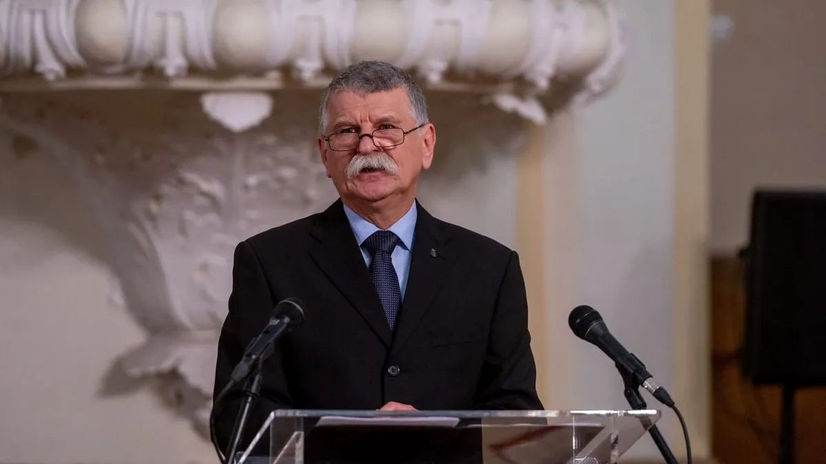 Kitüntették Kövér László házelnököt Kolozsváron