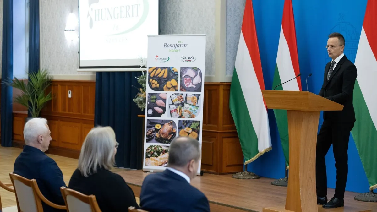 Szijjártó Péter: A kormány stratégiai fontosságú ágazatként kezeli az élelmiszeripart