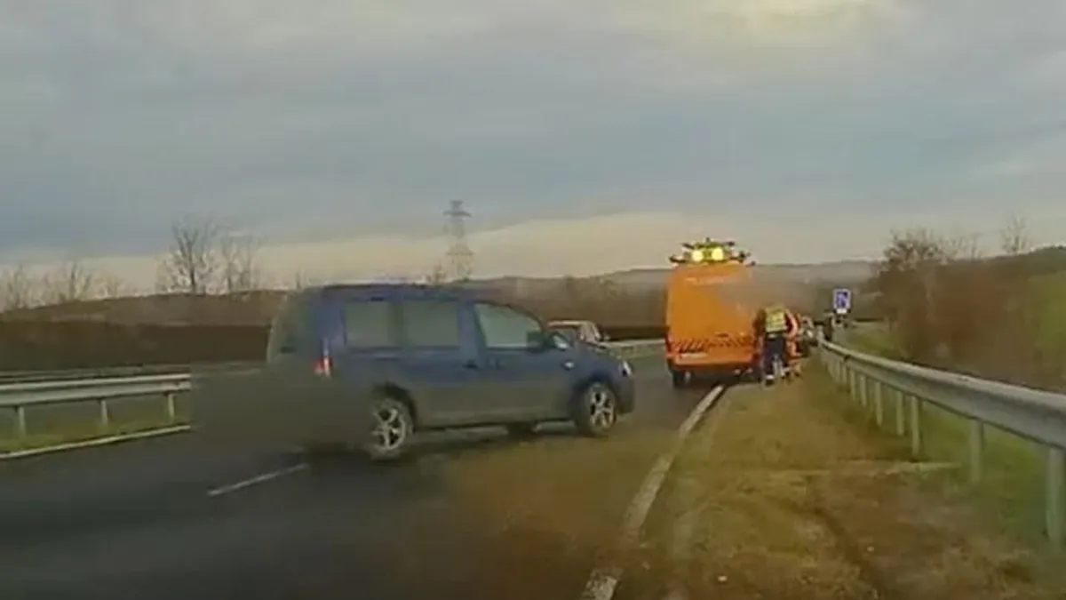 A születésnapján helyszínelt egy rendőr Zalában, egy figyelmetlen autós elsodorta - videó