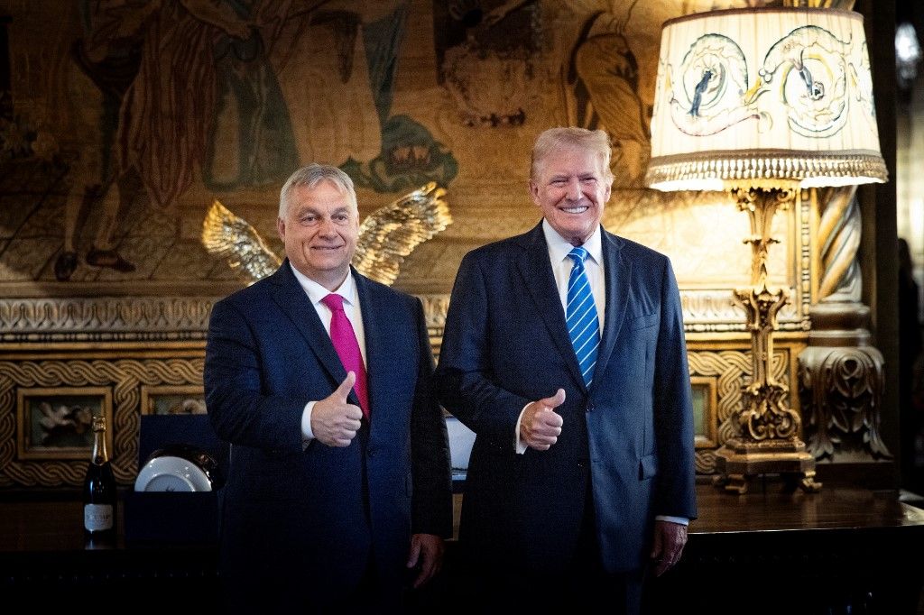 2024. július 11-én Orbán Viktor (L) Magyarország miniszterelnöke Donald Trump Mar-a-Lago-i birtokán, a floridai Palm Beach-ben