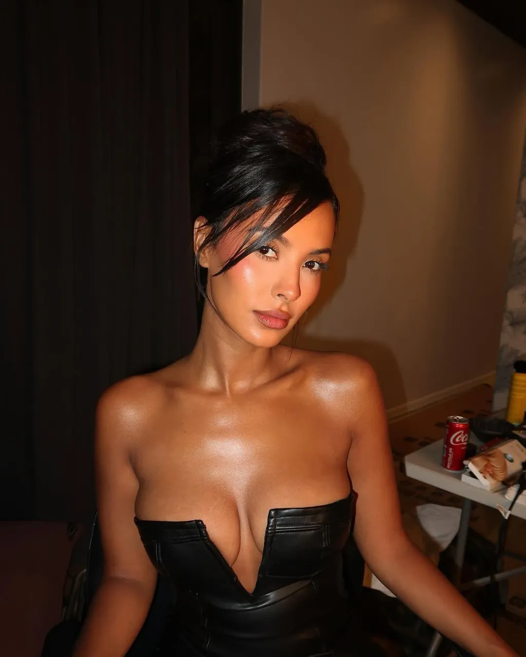 A Manchester City sztárjának szexi barátnője, Maya Jama