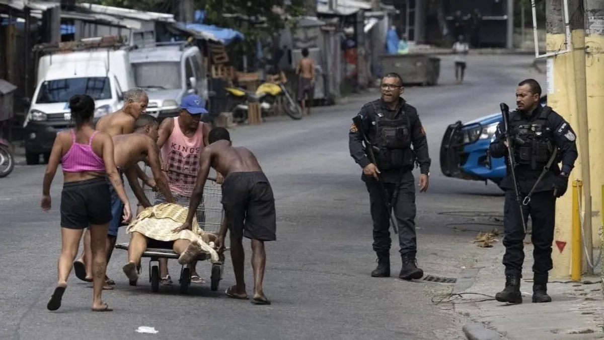 Vérfürdő lett a rendőrségi razziából, de előkerült egy tonna kábítószer is
