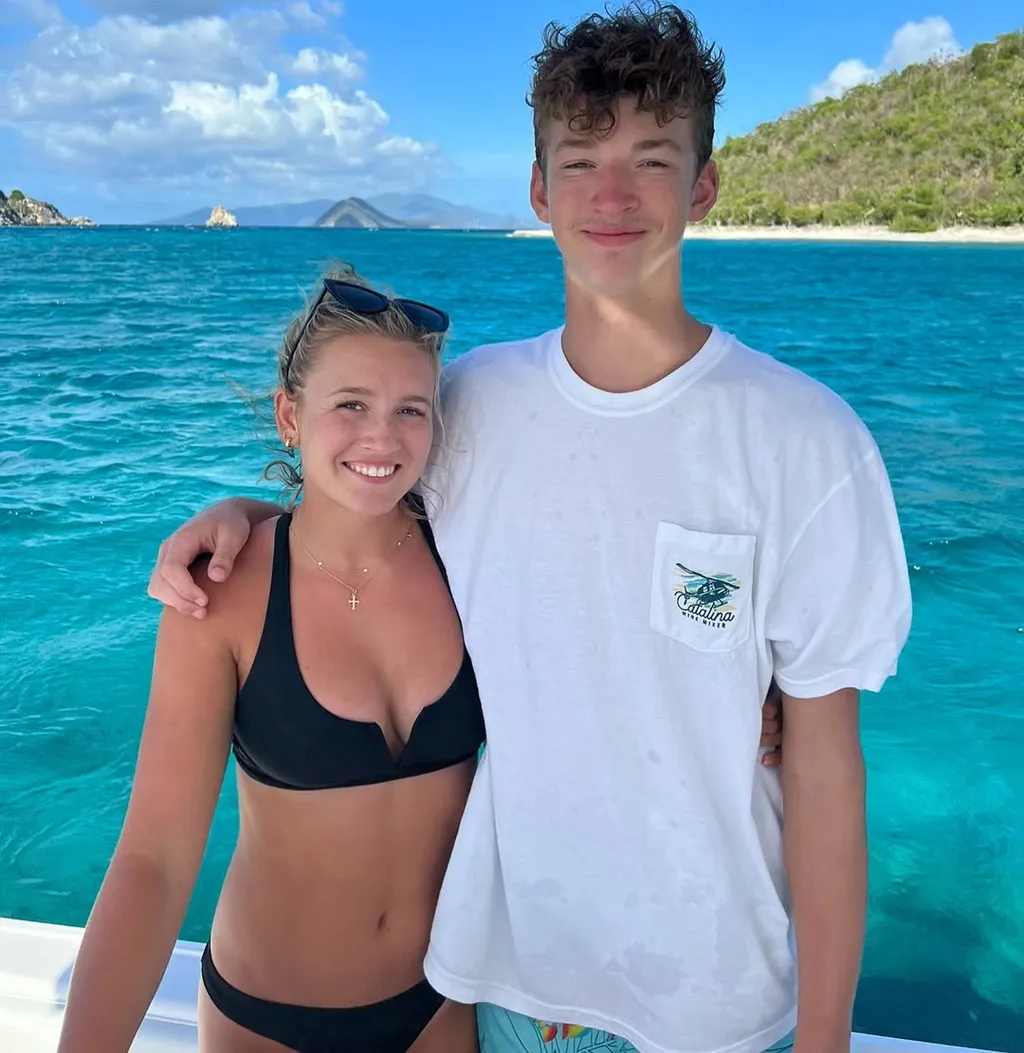 szexi, Keagan Polk