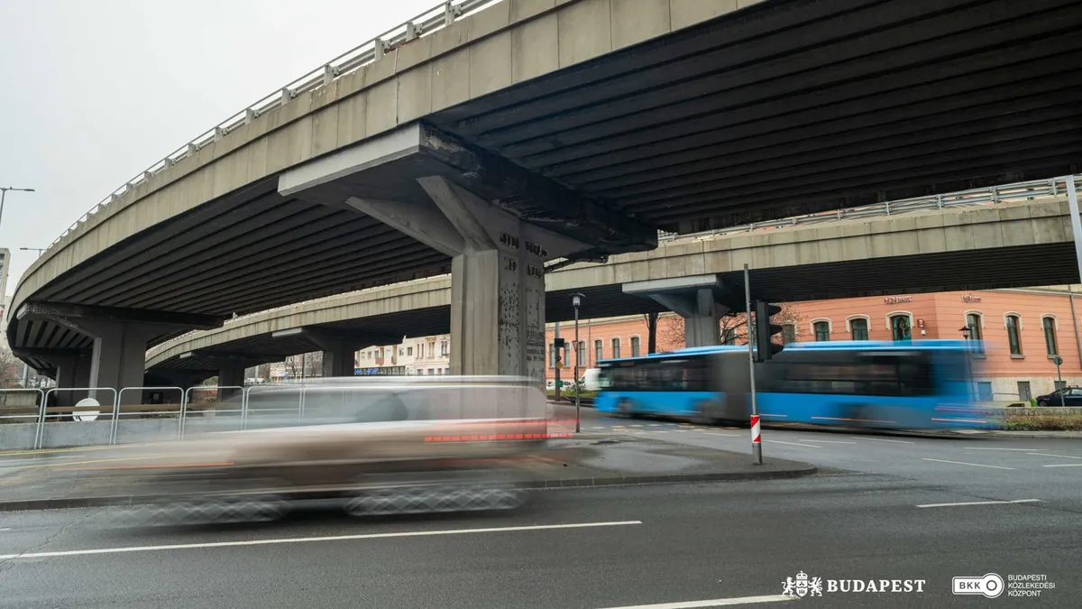 Kezdődik a budapesti Flórián téri felüljárók felújítása – térképen mutatjuk a lezárást!