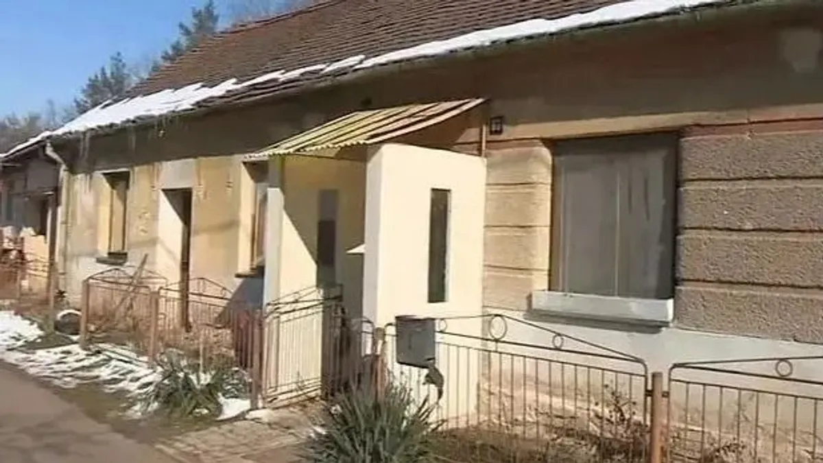 Egy cseh kamionos kutyaként fogva tartott és többször megerőszakolt egy nőt
