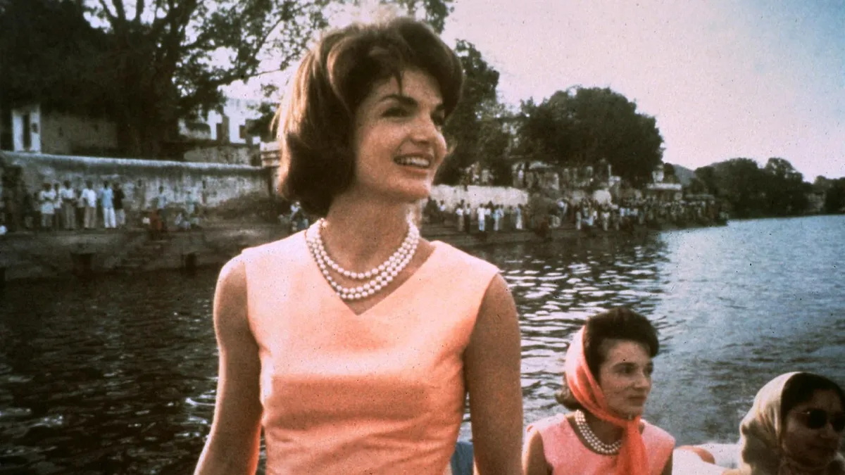 Kedvező áron bocsájtják árverésre Jackie Kennedy személyes tárgyait