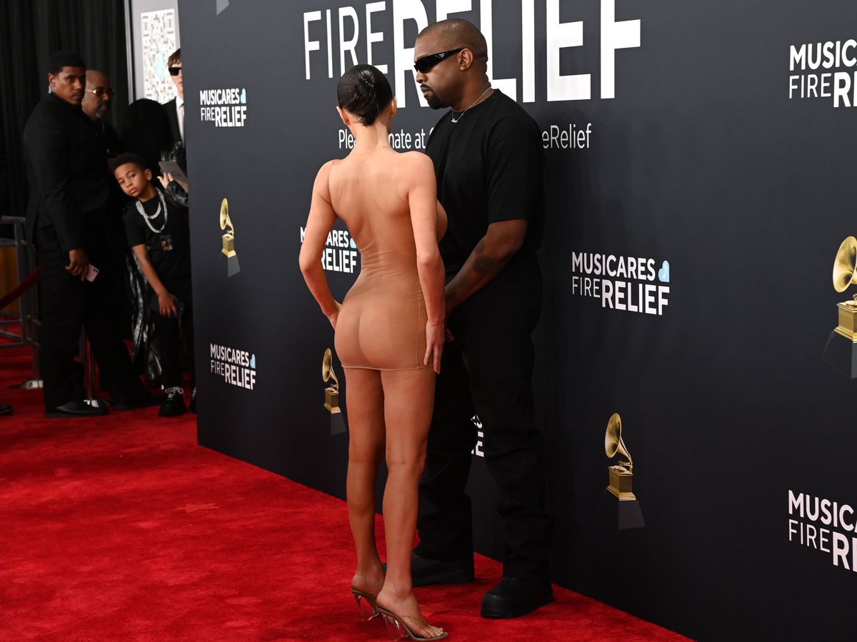 Bianca Censori, BiancaCensori, Kanye West, KanyeWest,  67. Grammy-gála, 67th GRAMMY Awards - Arrivals