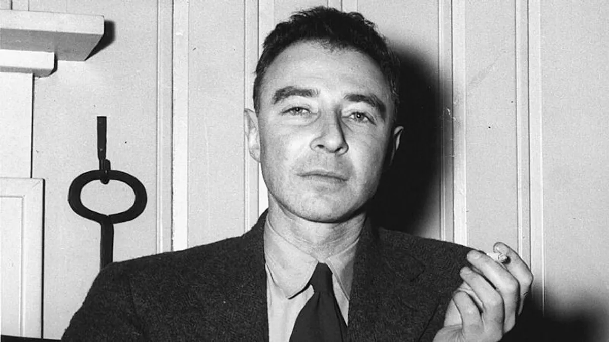 A nukleáris fegyverek ellenzője volt Robert Oppenheimer