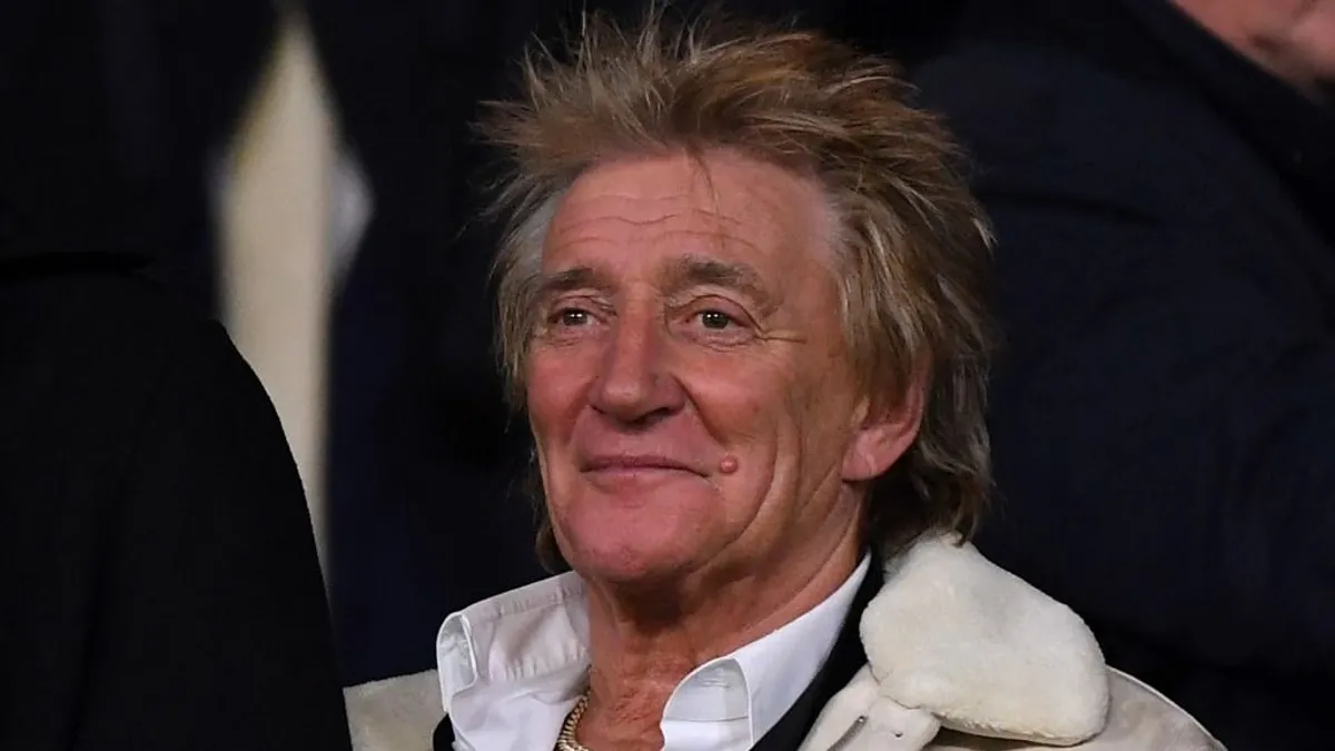 Rod Stewart részeg tánccal okozott sokkot a Celtic meccsén