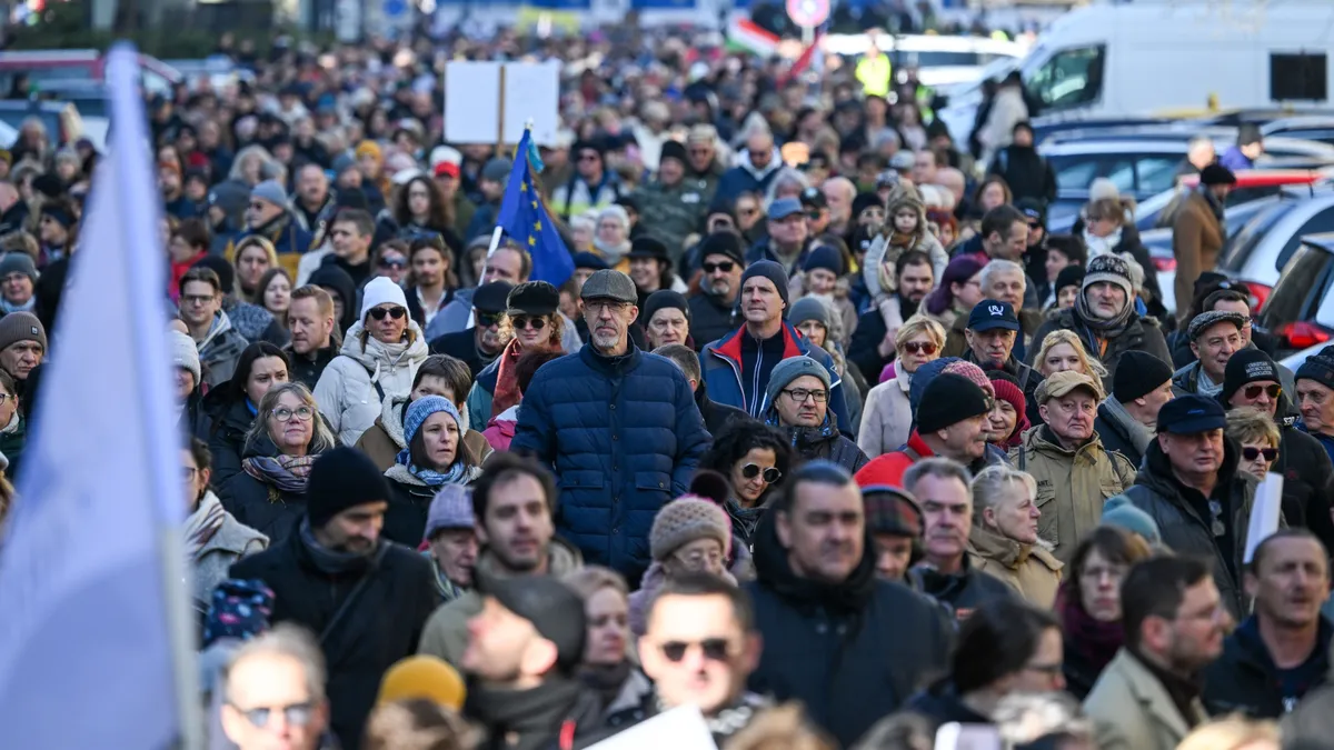 Bírók nélkül maradt a bírói tüntetés – rejtett kamerás felvételek kerültek elő